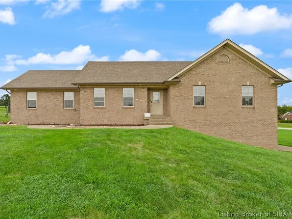 2000 West Oak Valley Court, Lanesville, IN 47136