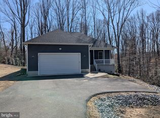 39641 Margaret Ct, Mechanicsville, MD 20659