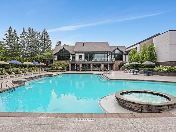 3rd image of 43001 Northville Place Dr #1-1124