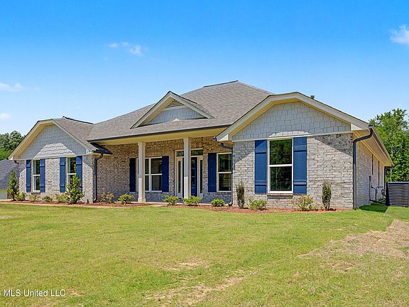 3rd image of 214 Farley Rd