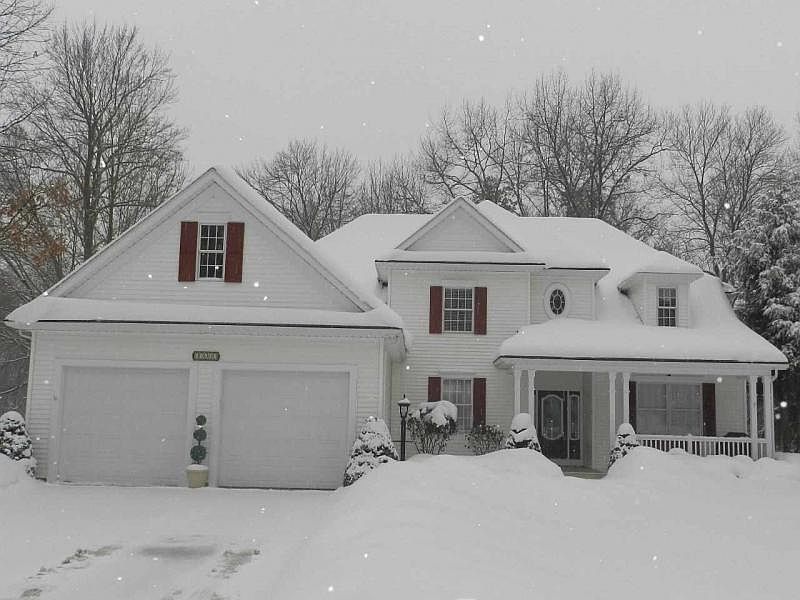 1st image of 51601 Pebble Brooke Dr