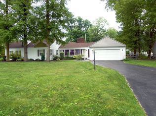 1051 Kinder Rd, Toledo, OH 43615