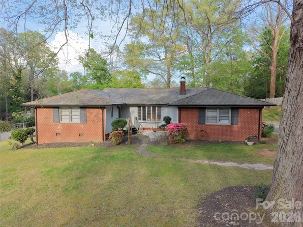 303 Breslin St, Wadesboro, NC 28170