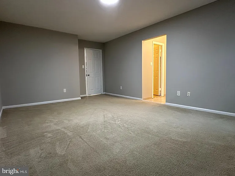 10152 Village Knolls Ct — Photo 17