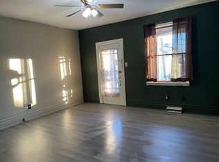 488 7th St #1, Donora, PA 15033