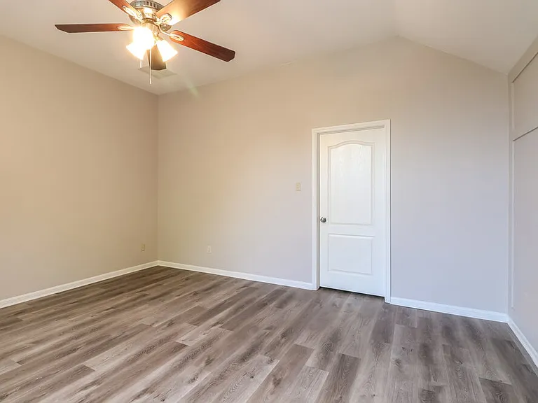 3723 Eagles Nest St — Photo 11