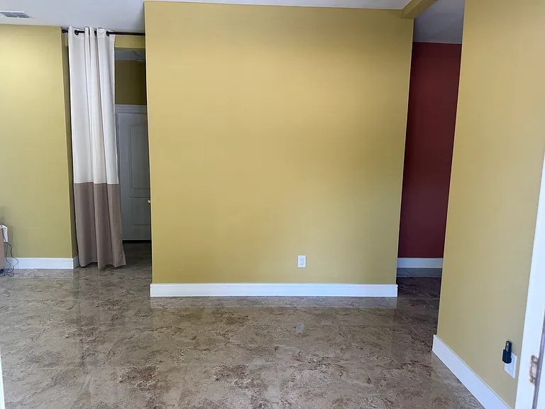 FM 508 — Photo 2