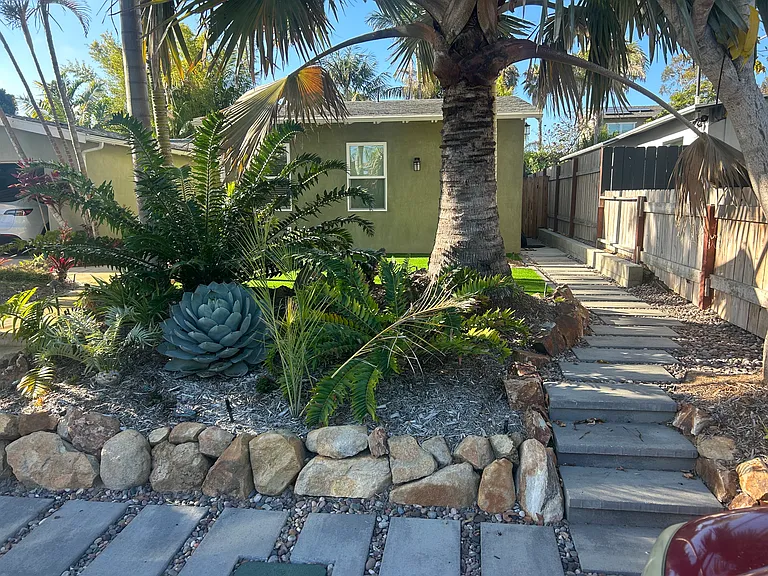 1010 San Andrade Dr — Photo 6