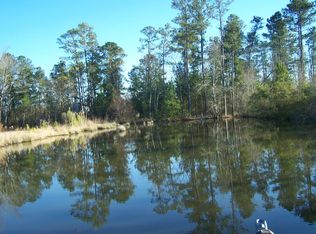 202 Beaufort Rd, Camden, SC 29020