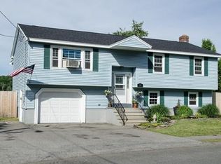 19 Wirling Dr, Beverly, MA 01915