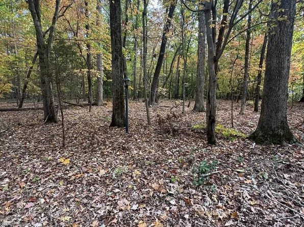 26 Long St, Clarksville, VA 23927