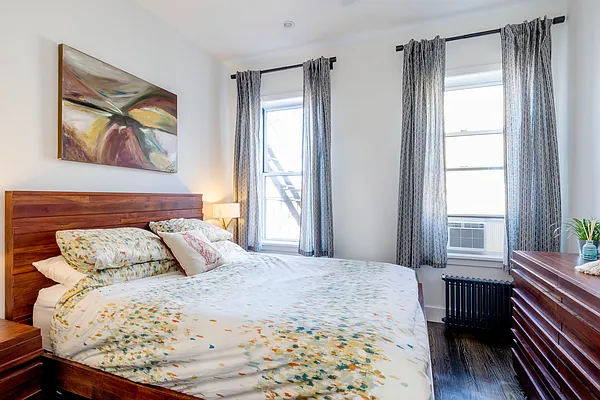 Rented by Compass | media 2