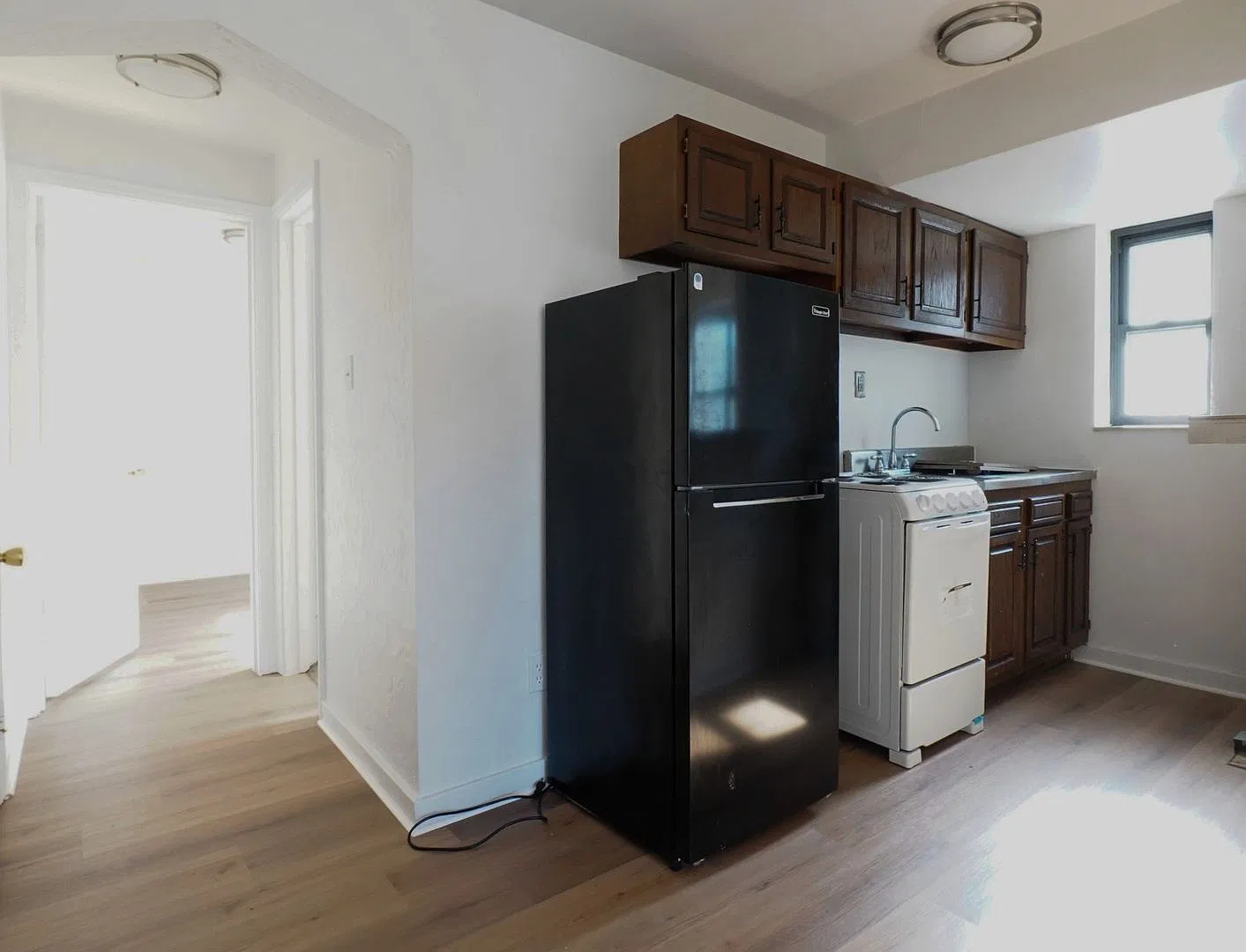 330 Greenlee Road — Photo 2