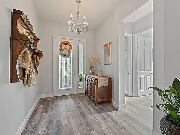 175 NW Swann Mill Cir — Photo 5