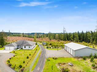 662 Centralia Alpha Rd, Chehalis, WA 98532
