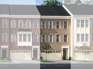 9108 Village Springs Dr, Upper Marlboro, MD 20772