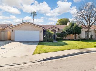 10821 Tivoli Ct, Bakersfield, CA 93311