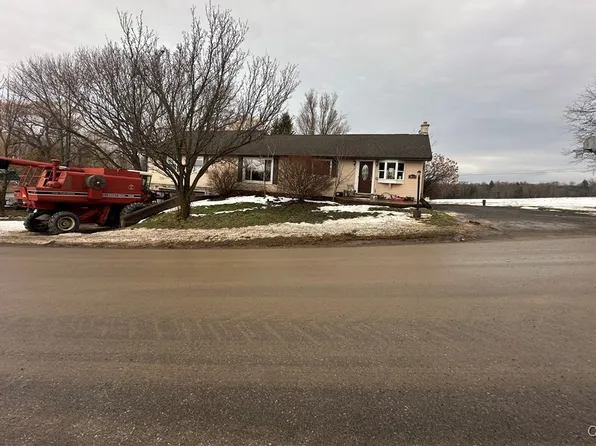 7613 Maxwell Rd, Clinton, NY 13323