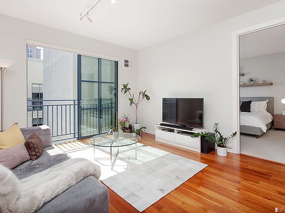 3rd image of 88 Townsend St APT 414