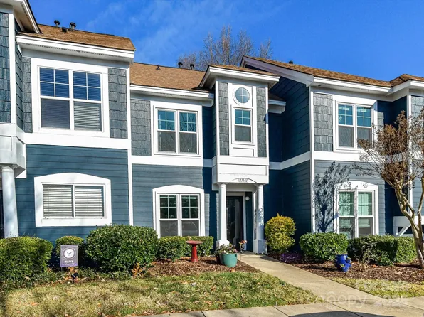 17541 Tuscany Ln, Cornelius, NC 28031