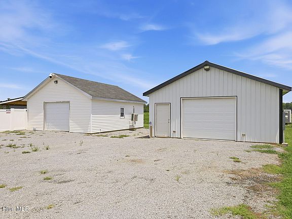 5th image of 867 Kate Road