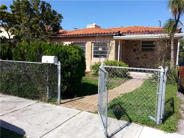 3807 SW 1st St, Miami, FL 33134