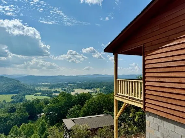185 Raccoon Ridge Trl, Murphy, NC 28906