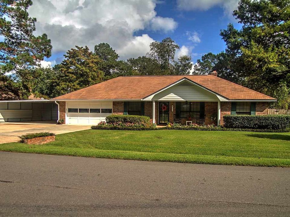 1st image of 1529 Goodwood Dr