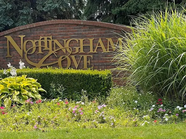 13191 Hazelnut Dr, Sterling Heights, MI 48313
