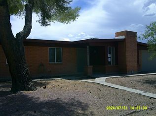 7168 E Desert Aire Dr, Tucson, AZ 85730