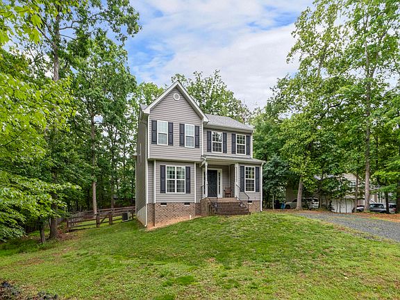 5th image of 10 Zephyr Rd