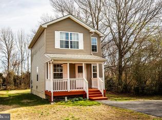12021 N Dickinson Dr, Fredericksburg, VA 22407