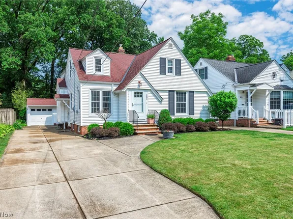 489 Humiston Dr, Bay Village, OH 44140