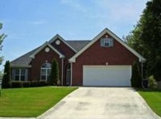 206 Graymist Ln, Loganville, GA 30052