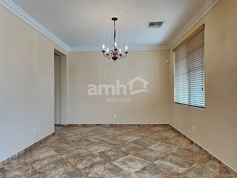 2028 Silver Blaze Ct — Photo 12