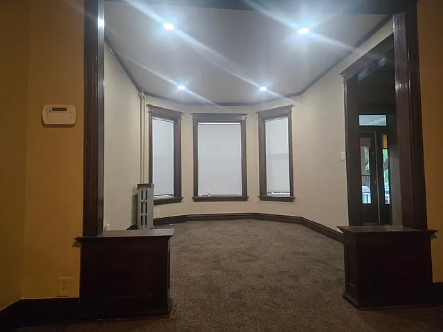 7309 S Langley Ave #1 — Photo 5