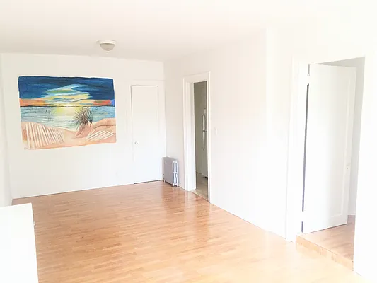 Rented by Remax Real Estate Professionals | media 4