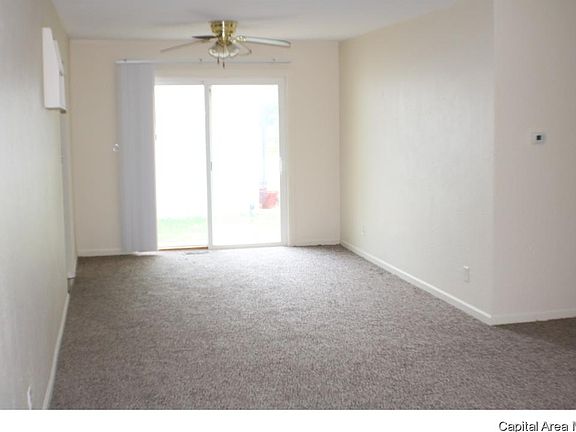 2nd image of 33 Mueller Ct