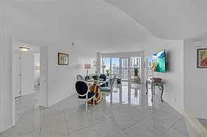 4020 Galt Ocean Dr #1807 — Photo 18