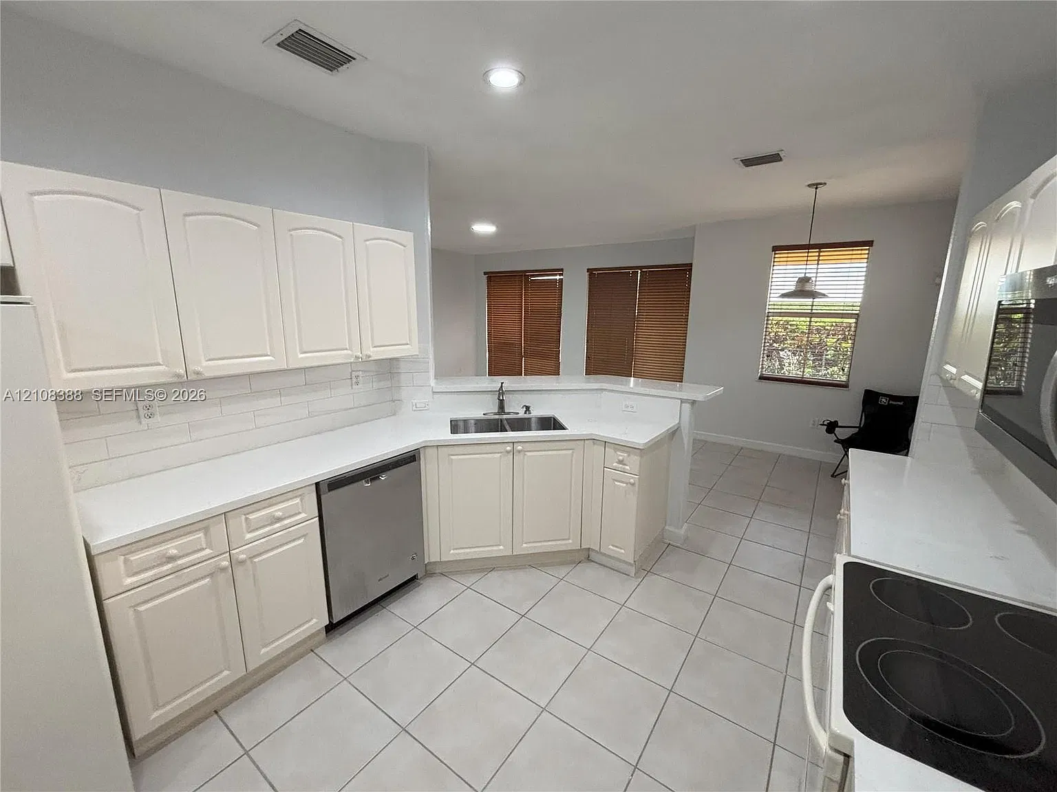 Grand Lakes Phase Iii — Photo 2