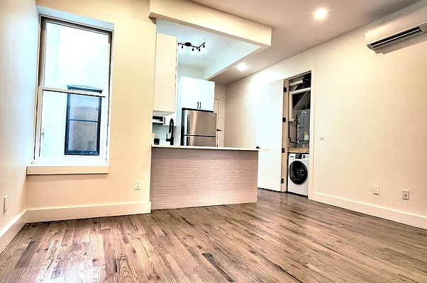 Rented by Corcoran | media 31