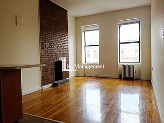 Rented by Lisa Management