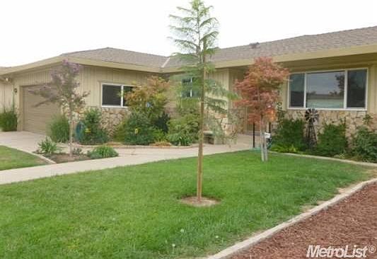 3rd image of 2717 Salluce Dr