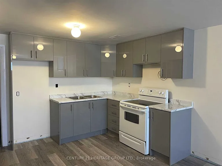 41 Graham St #LOWER — Photo 6