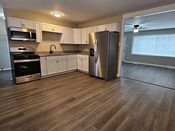 5th image of 7063 Sherwood Ave