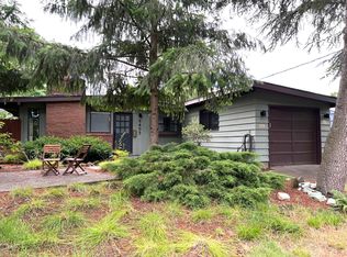 9405 N Geneva Ave, Portland, OR 97203