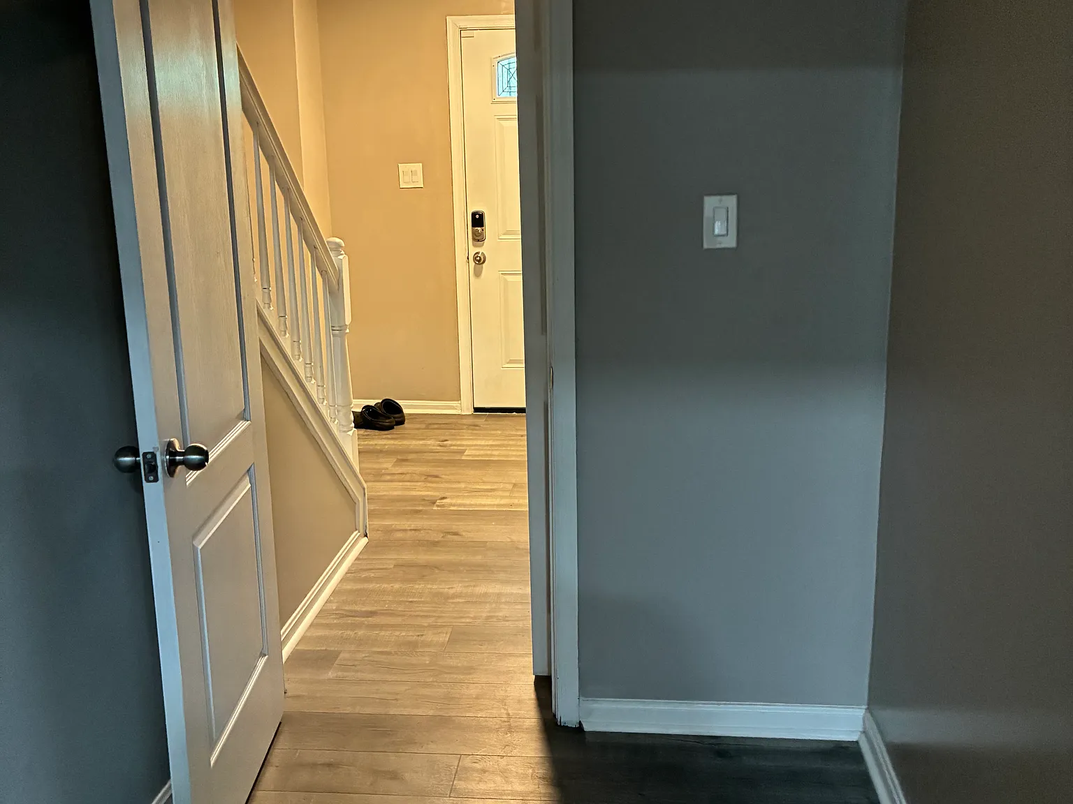3 bed, 2.5 bath, 1320 sqft, $2,995 — Photo 2