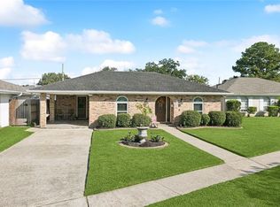 5033 Alexander Dr, Metairie, LA 70003