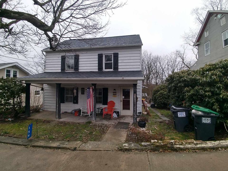 2nd image of 159 Main St