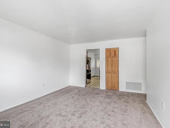 5th image of 2110 Pasternak Pl